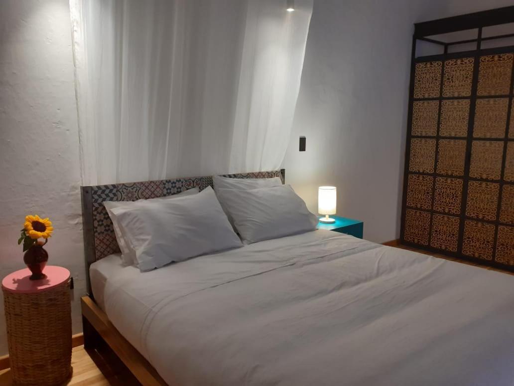 Hostal Suite Le Fabrique 쿠엔카 외부 사진