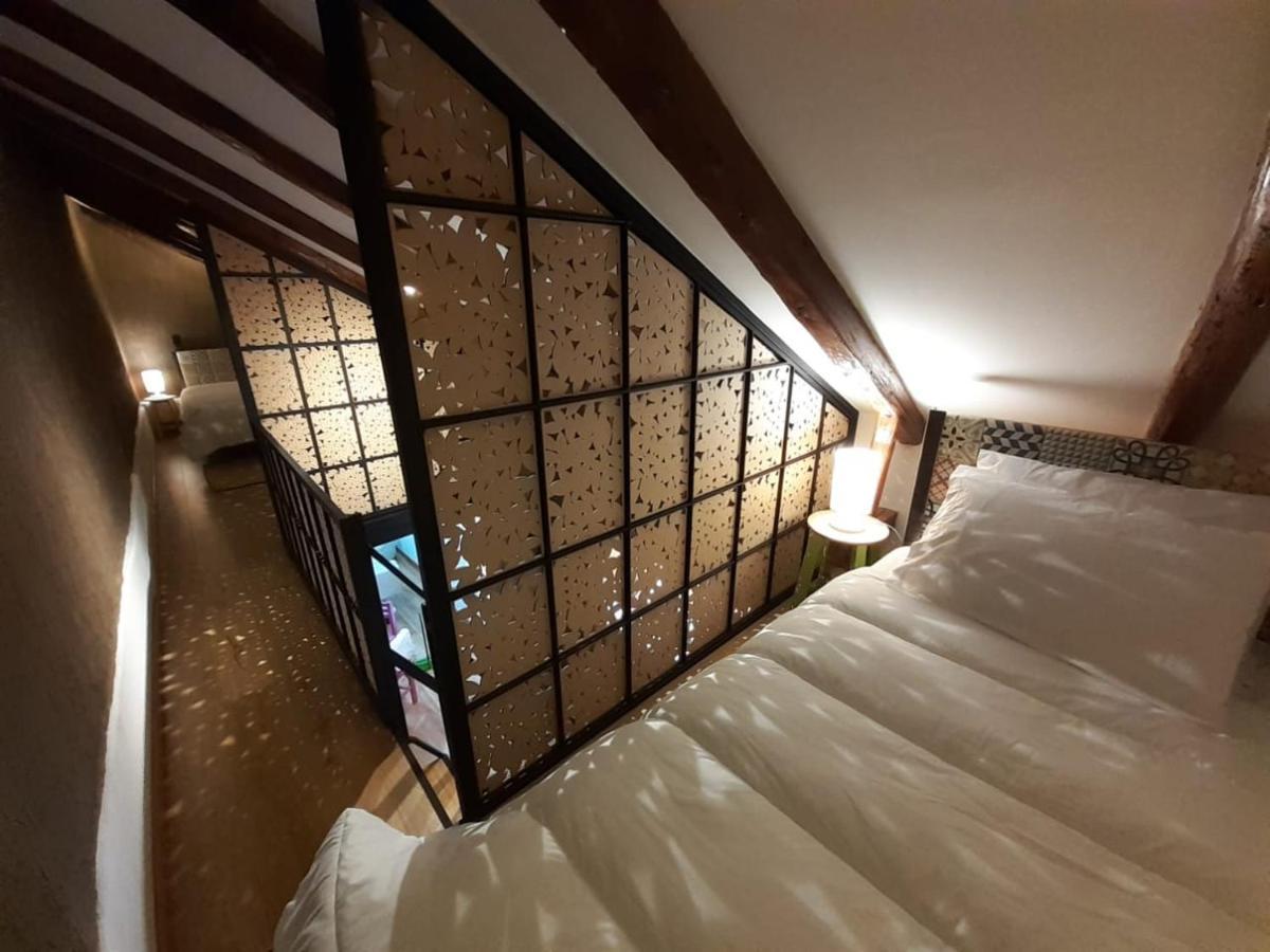 Hostal Suite Le Fabrique 쿠엔카 외부 사진