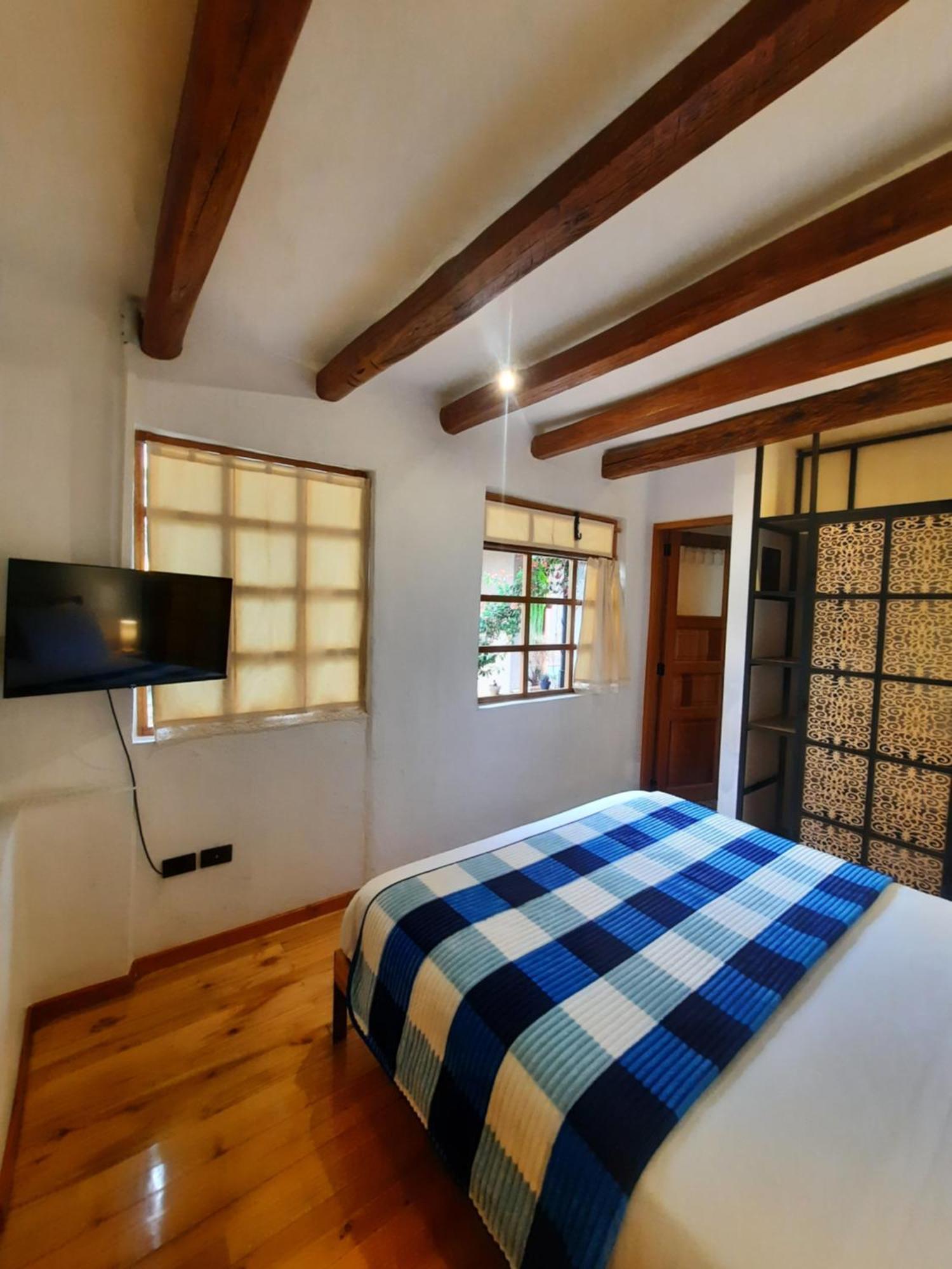 Hostal Suite Le Fabrique 쿠엔카 외부 사진