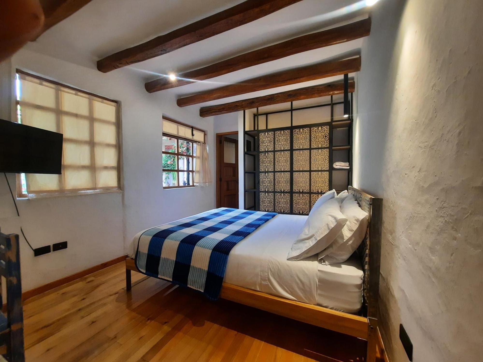 Hostal Suite Le Fabrique 쿠엔카 외부 사진
